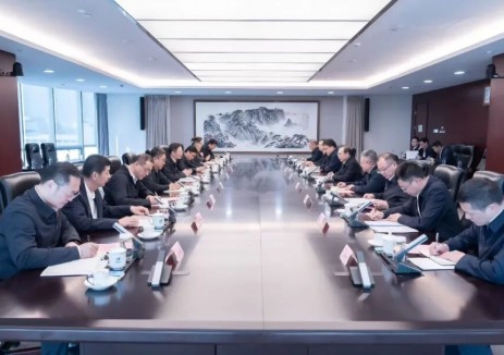 <em>江毅</em>、葉向東會見哈電集團董事長黃偉、 總經理劉清勇