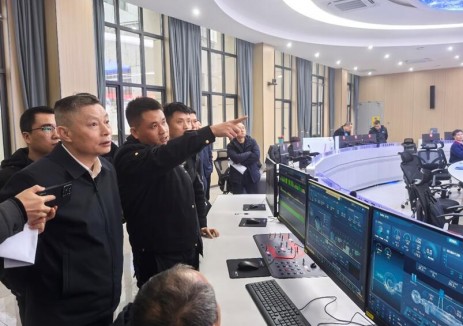 向智能化邁進  ——江西省首次實現地面遠程操控<em>采煤</em>