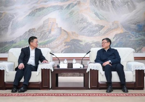 罗乾宜会见中国电气装备党委书记、董事长李洪凤