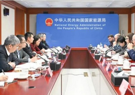 国家能源局负责人会见巴西国家石油公司总裁
