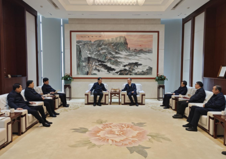 山东铁投集团王卫中会见枣庄市委书记翟军