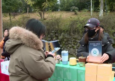 21个充电站，1030万度电！湖北赤壁城发集团服务新能源车主35万次