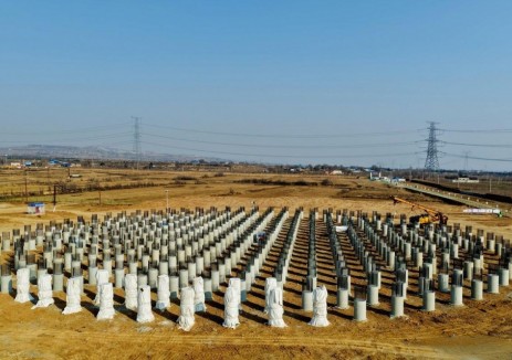 延长石油燃气富平天然气储气调峰及配套LNG项目1#储罐桩基工程顺利完工