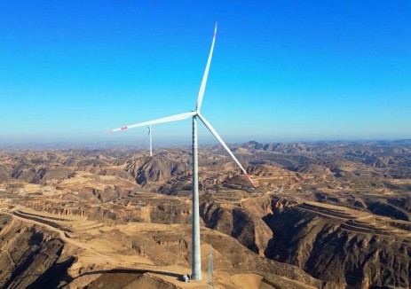 陕西横山100兆瓦混塔风电项目首台风机并网发电