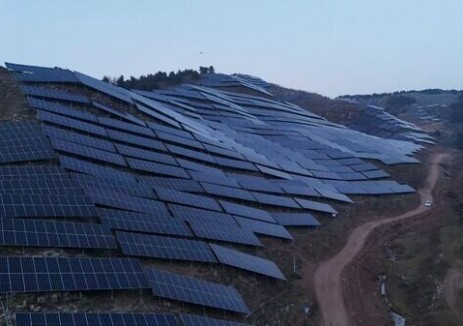 山西沁源100兆瓦光伏项目全容量并网