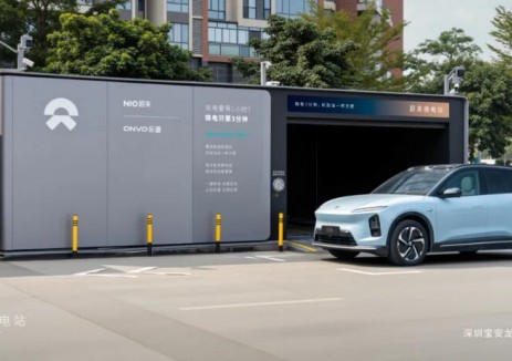 重庆龙泉体育公园智能换电站正式上线