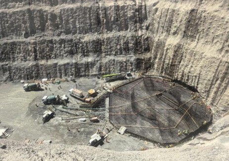 莱索托波利哈利大坝创单次混凝土浇筑纪录