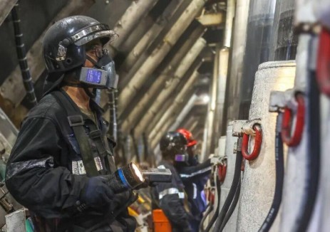 477万吨！春节假期，神东高质高效筑牢能源保障线