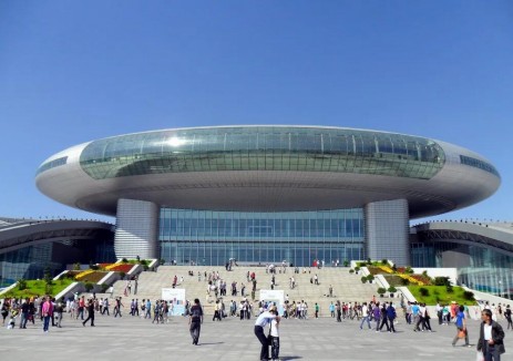 聚焦亚欧市场，共筑丝路充电新高地：2026新疆充电桩技术装备博览会全球招商全面启动！