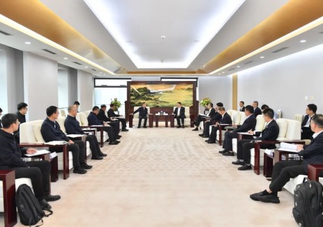 吕智强一行拜访中广核党委书记、董事长杨长利