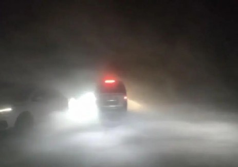 在極寒戈壁豎起風機，他們將“鬧海風”變綠電