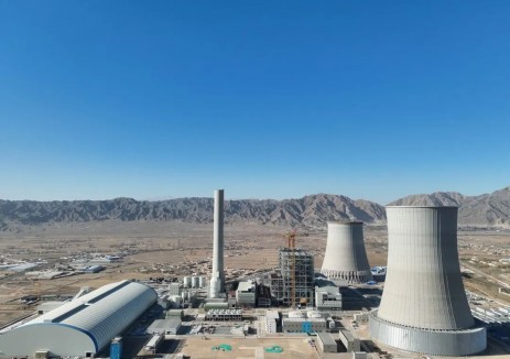 中國華電：推動西北“沙戈荒”大基地、西南<em>水風(fēng)光一體化</em>基地、海上風(fēng)電項(xiàng)目等建設(shè)