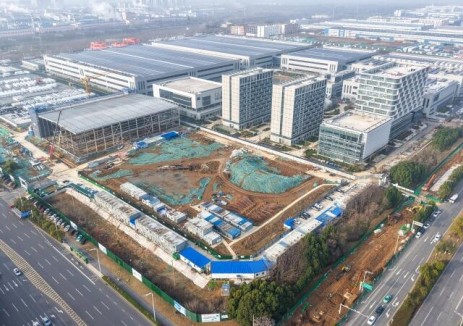 <em>陽光電源</em>項(xiàng)目19號廠房主體結(jié)構(gòu)順利通過驗(yàn)收