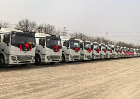 向新而動、震撼開篇！徐工<em>新能源重卡</em>多地批量交付