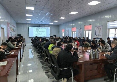 青海格爾木南山口<em>抽蓄項(xiàng)目</em>按下建設(shè)“快進(jìn)鍵”