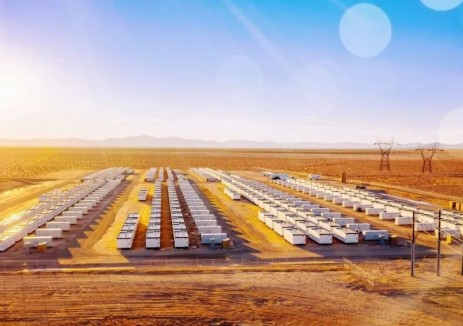 儲能在手訂單257億元，出貨量創(chuàng)歷史新高！<em>阿特斯</em>集團(tuán)發(fā)布2025年財報