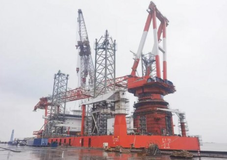 正力3500噸起重機項目完成總裝，進一步提升我國深遠海風電施工能力