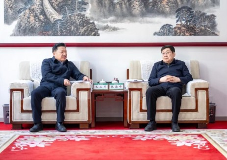 推動(dòng)央地合作，更好服務(wù)國家<em>能源安全</em>和綠色低碳轉(zhuǎn)型！三峽發(fā)展公司與內(nèi)蒙古電力集團(tuán)座談