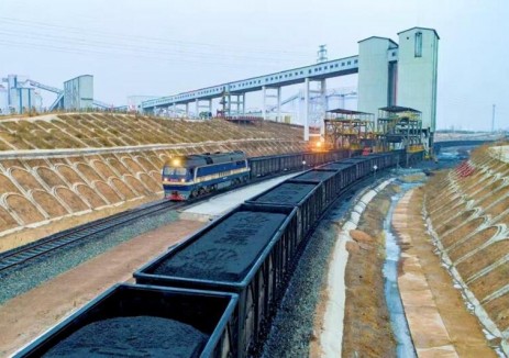 陜煤運(yùn)銷(xiāo)集團(tuán)前2個(gè)月鐵路化工煤銷(xiāo)量突破700萬(wàn)噸