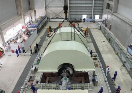 世界最大<em>壓縮空氣儲能</em>電站項目，完成透平機(jī)扣蓋！