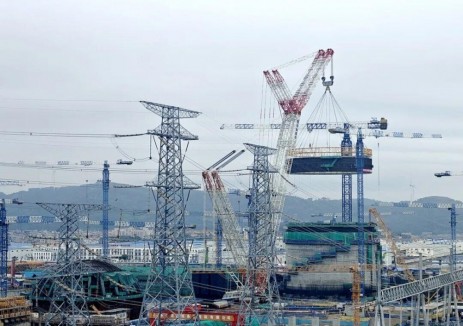 福建<em>漳州</em>核電4號(hào)機(jī)組鋼襯里模塊六吊裝就位