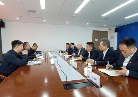 中國能建山西電建劉少軍與國電電力山西<em>新能源公司</em>黨委書記、執(zhí)行董事李學峰會談