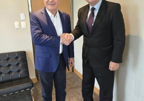 <em>巴西</em>副總統(tǒng)會見金風科技<em>巴西</em>公司副總經(jīng)理