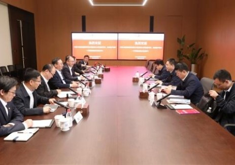 中國能建華東院周毅與中國中煤能源集團有限公司西南<em>分公司</em>黨委書記、總經(jīng)理盧浙安座談交流