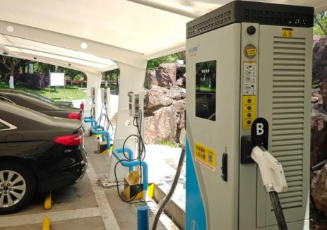 中國石化浙江湖州分公司首座公務(wù)用車<em>充電站</em>投用
