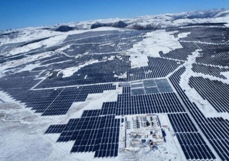 500MW！三峽集團海拔4000米以上單體規(guī)模最大<em>光伏項目</em>實現(xiàn)全容量并網(wǎng)