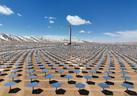 全球海拔最高塔式光熱項目順利完成定日鏡安裝工作