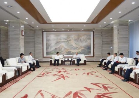<em>东方电气</em>集团与内蒙古包头市委市政府举行会谈，深化能源装备合作