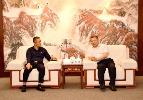 拓展新能源業(yè)務(wù)協(xié)同！徐清與<em>上海</em>沐高網(wǎng)絡(luò)科技有限公司董事長(zhǎng)王有章會(huì)談