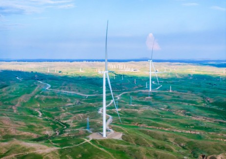 中國能建廣東火電承建的內(nèi)蒙古巴彥淖爾市防沙治沙和風(fēng)電光伏一體<em>化工</em>程烏拉特中旗560兆瓦風(fēng)電項目首批并網(wǎng)