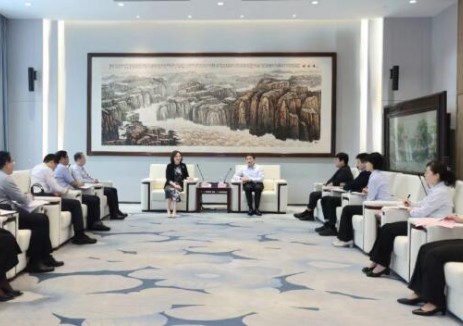 <em>陜煤集團(tuán)</em>黨委書記、董事長張文琪會見中國郵政儲蓄銀行陜西省分行黨委書記、行長李靜姝一行