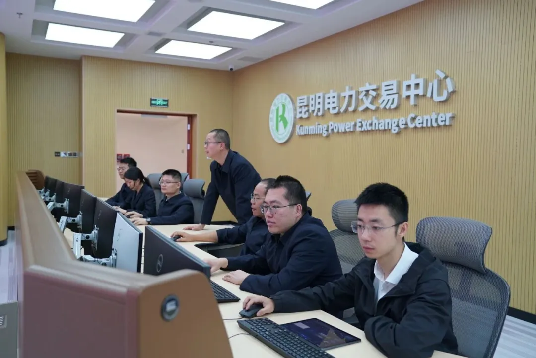 云南電網啟動全面升級<em>供電服務</em>專項行動