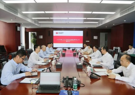国家能源集团青海公司党委书记、董事长刘军会见北京巴威公司党委书记、总裁高晓成一行