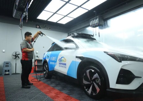 小马智行与京东养车共建自动驾驶运维生态，让每一辆Robotaxi跑在最佳状态！