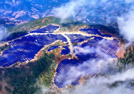 茶山披蓝甲！中建五局在云南普洱交出“茶光互补”答卷