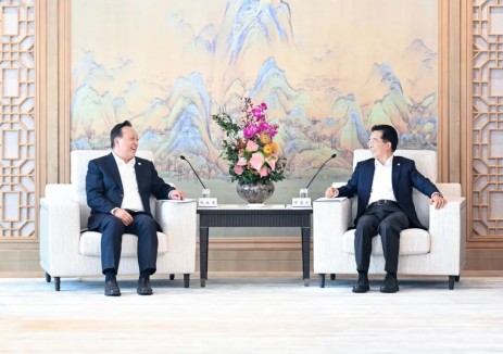 招商局集团缪建民会见中国石化董事长侯启军,深化绿色金融、清洁能源应用等方面合作