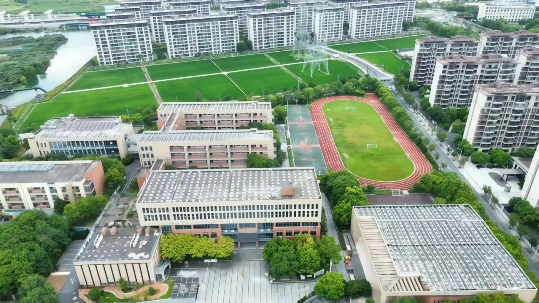 绿动开学季丨新能源投发启动建设多个校园分布式光伏项目