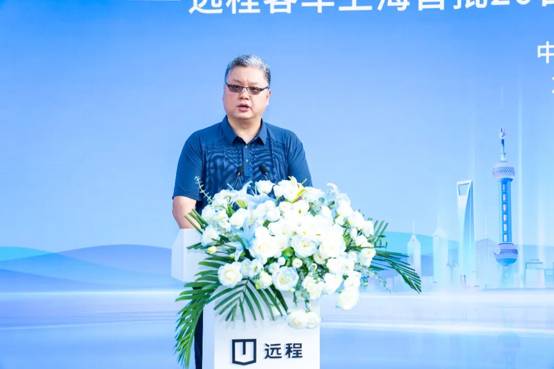 绿动魔都 甲醇出行｜上海首批甲醇电动城间车交付友旺晨游客运