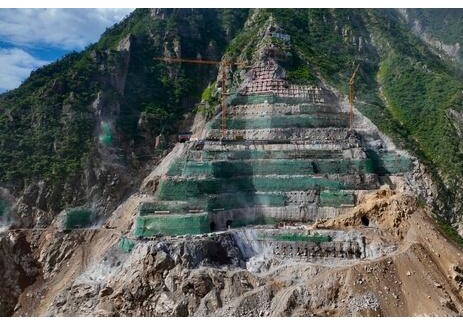 孟底沟水电站缆机金属结构安装正式启动