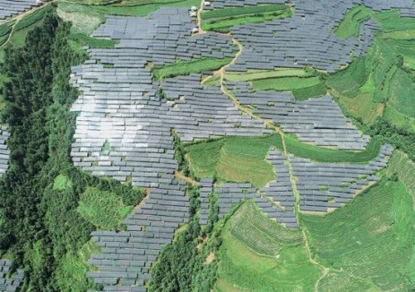 贵州省毕节市威宁县板底双狮山110兆瓦农业光伏项目全容量并网发电
