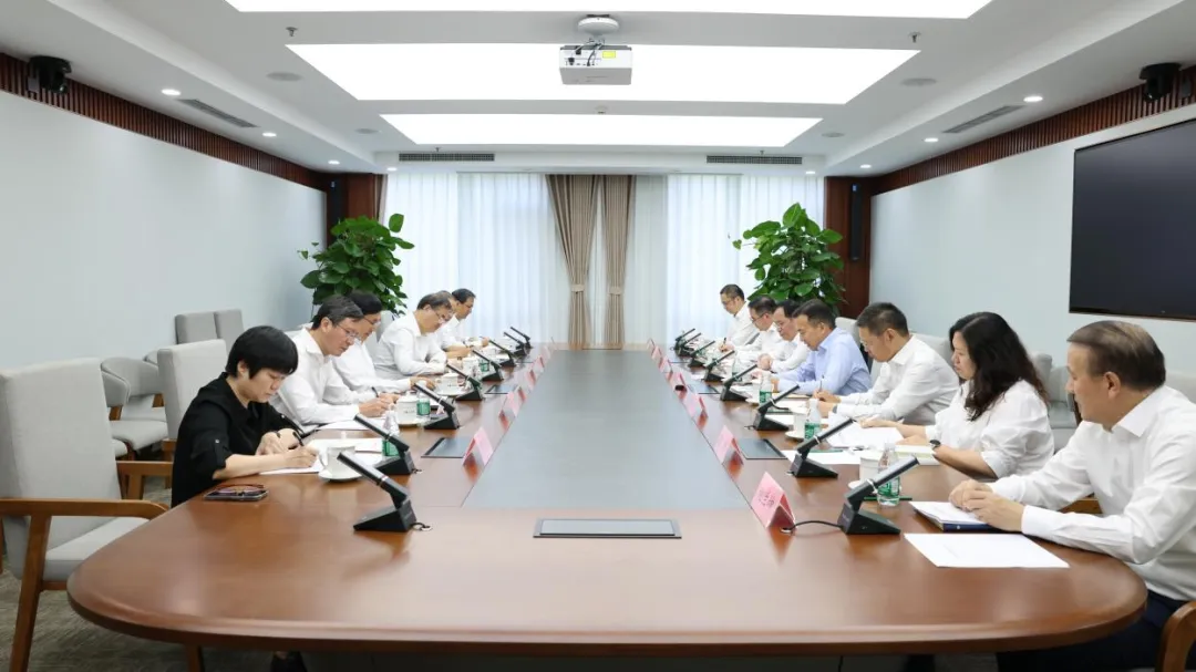 深化能源战略咨询、重大工程科技攻关！国家电投集团与中国工程院举行工作会谈