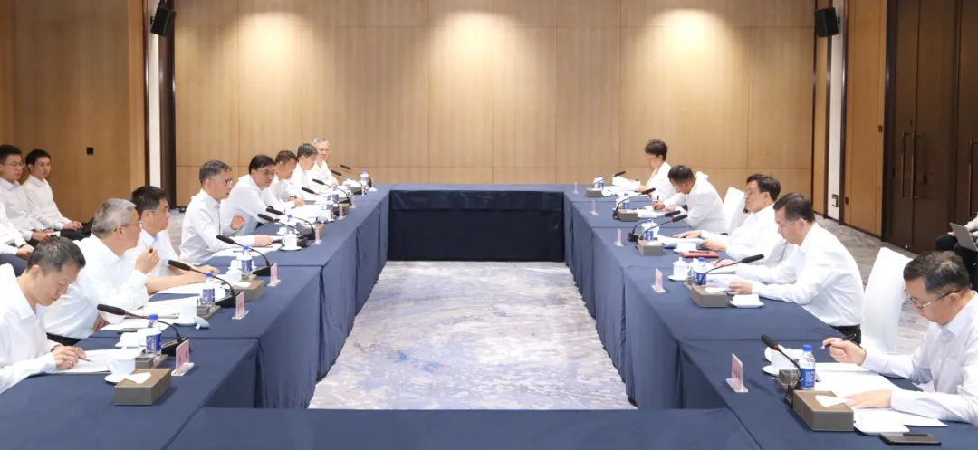 中国华能与海南省会谈，聚焦清洁能源开发与自贸港绿色低碳转型深化合作