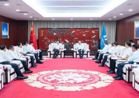 全力推进“沙戈荒”新能源基地开发建设！叶向东与甘肃省武威市委书记武和谦、市长叶万彬举行会谈