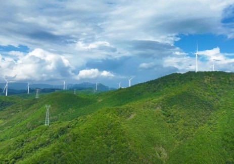 广西桂林市盐沙坪风电场项目全容量并网投产