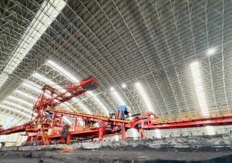 新疆喀什2×66万千瓦热电联产项目斗轮机及汽车卸煤系统顺利投运