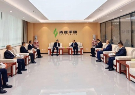 山东电建三公司党委书记、董事长赵启明与青海省清洁能源产业发展集团有限公司党委书记、董事长荣增彦举行会谈